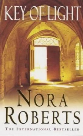 Обложка книги «Ключ света» — Нора Робертс