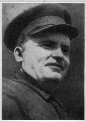 Обложка книги «С.М. КИРOB Избранные статьи и речи 1916 - 1934» — Л. Петерсон, Д. Чугаева