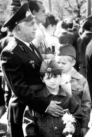 Обложка книги «60 лет-не возраст №2-2003»