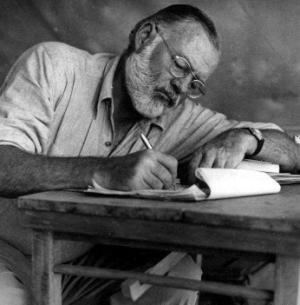 Обложка книги «Особо писателистый писатель Эрнест Хемингуэй» — Александр Бурьяк