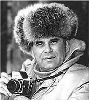 Обложка книги «Окно в природу-2003» — Василий Песков