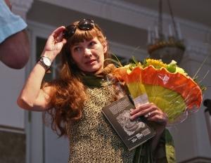 Обложка книги «Интервью журналу «Русский Репортёр»» — Фигль-Мигль